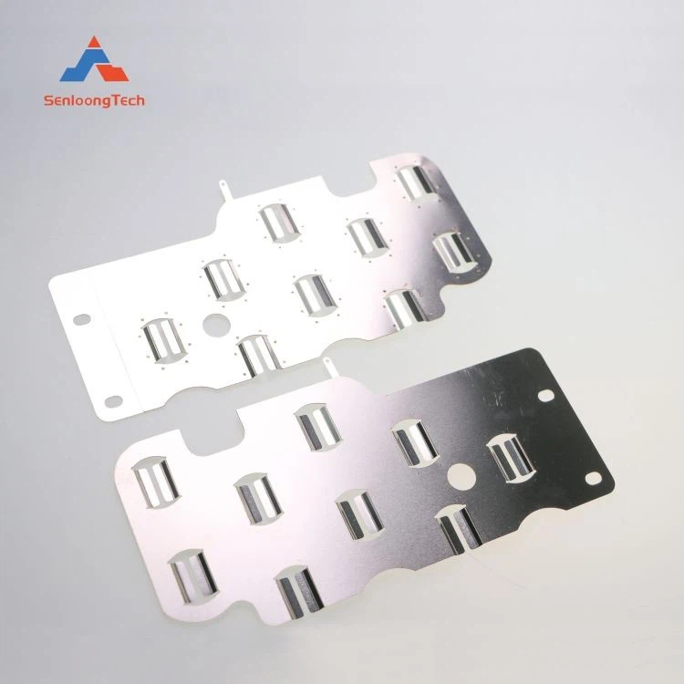 Flat 21700 spot welding connector